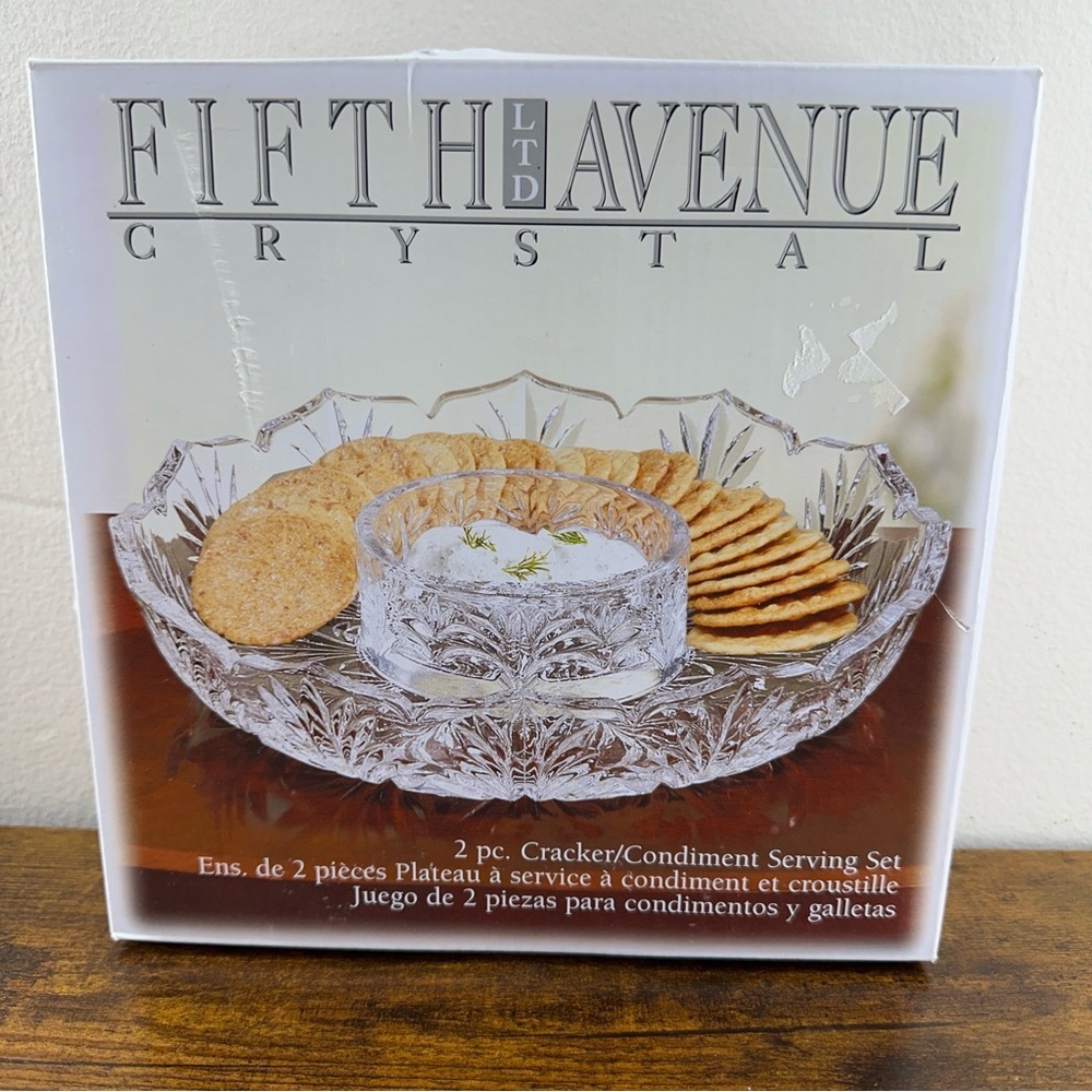 NIB Fifth Avenue Crystal Portico 2-Piece Cracker & Condiment Serving Set